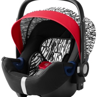 Детское автокресло Britax Roemer Baby-Safe 2 i-Size Letter Design