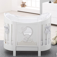 Детская кровать Italbaby LOVE OVAL, белый (в комплекте матрас и белье 4  предмета)